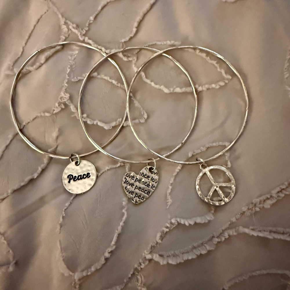 Silver Peace Charm Bangle Set